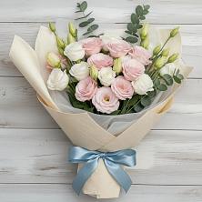 Букет шампанское в Якутске Букет цветов из: Лизиантусы в Якутске