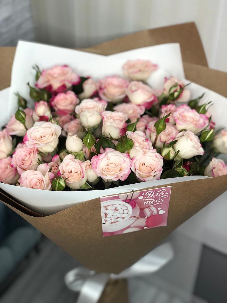 Букет цветов из: Розы в Якутске