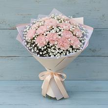 Букет цветов из:  Гвоздики в Якутске