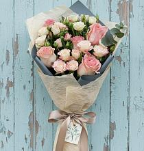 Букет цветов из:  Розы #REPLACE_PRED# Якутске