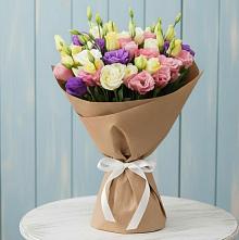 Букет цветов из:  Лизиантусы в Якутске